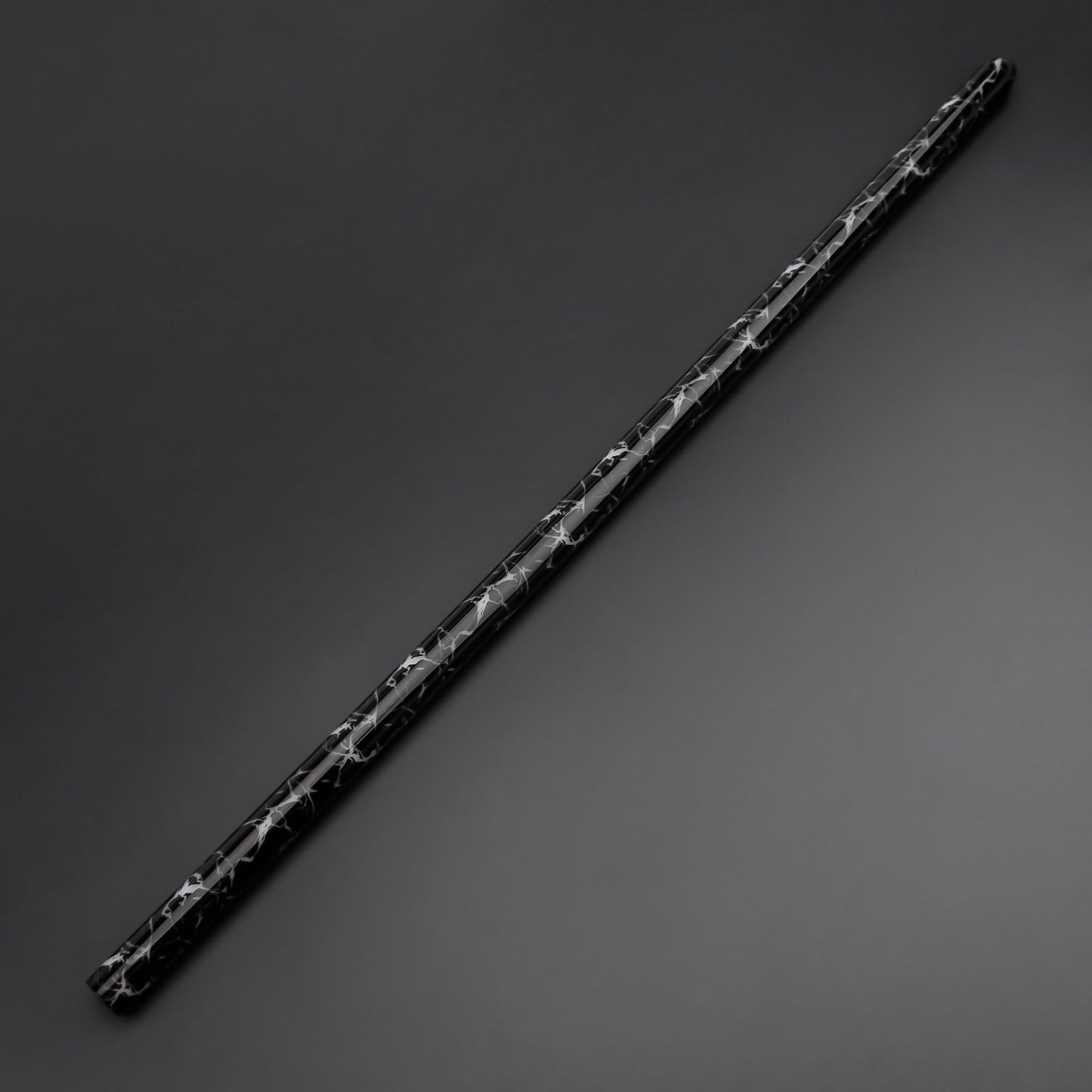 CRACKED BLADE